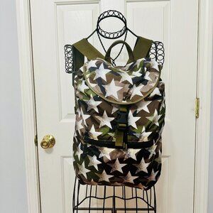 VALENTINO GARAVANI SOFT SHELL ARMY GREEN CAMO STARS BACKPACK UNISEX ITALY